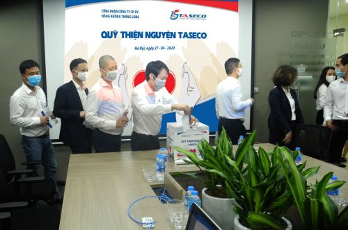 Joining hands during the epidemic season, TASECO contributes an additional 11 billion VND to care for and support workers
