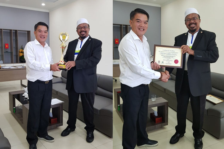 (VINACS received the Halal and Hygiene Excellence Award in Cam Ranh)