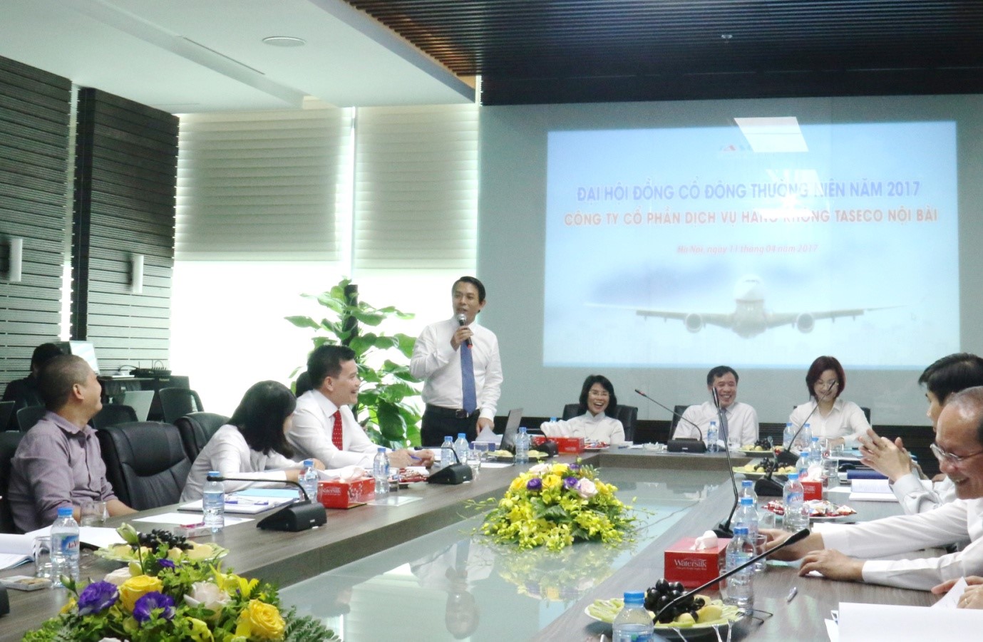 Mr. Pham Ngoc Thanh - Chairman of Taseco Board of Directors - speaking at the Congress