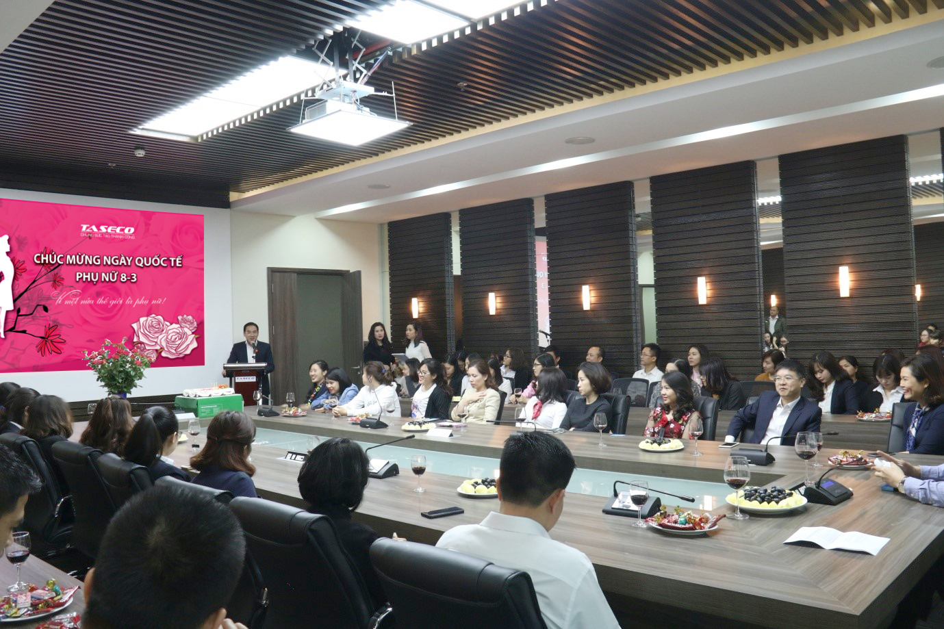 Mr. Nguyen Minh Hai - General Director of TASECO Company sent congratulations to all female employees of the company.