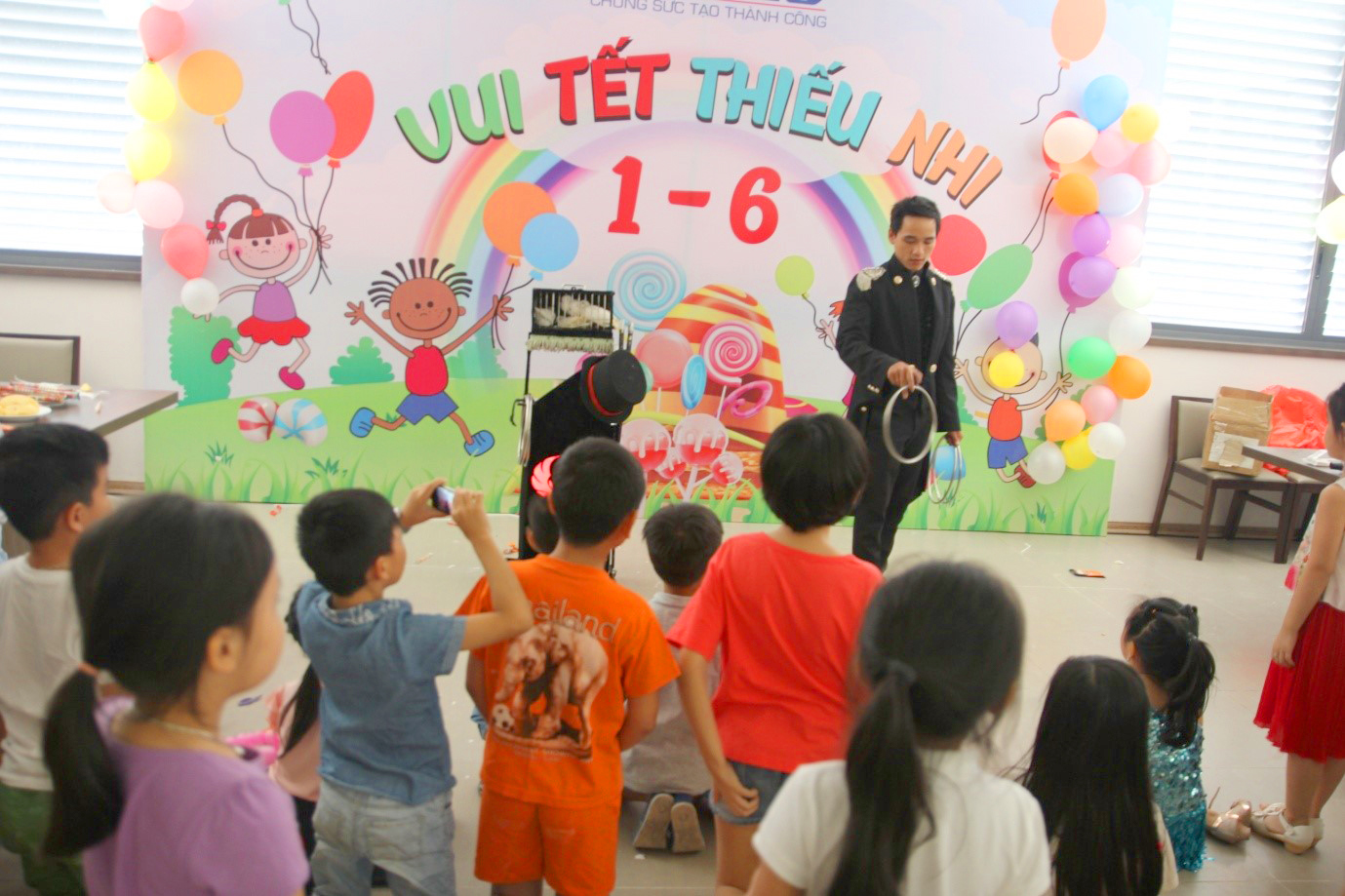 Special magic performance from Central Circus artists