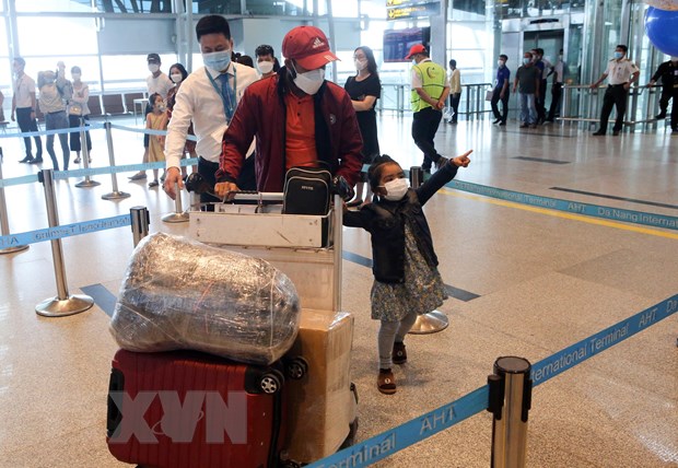 Da Nang reopens first international flight in new situation